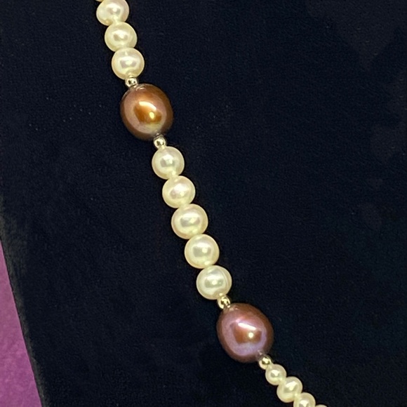 Vintage Lee Sands Baroque Pearl Cross Necklace - Picture 4 of 6